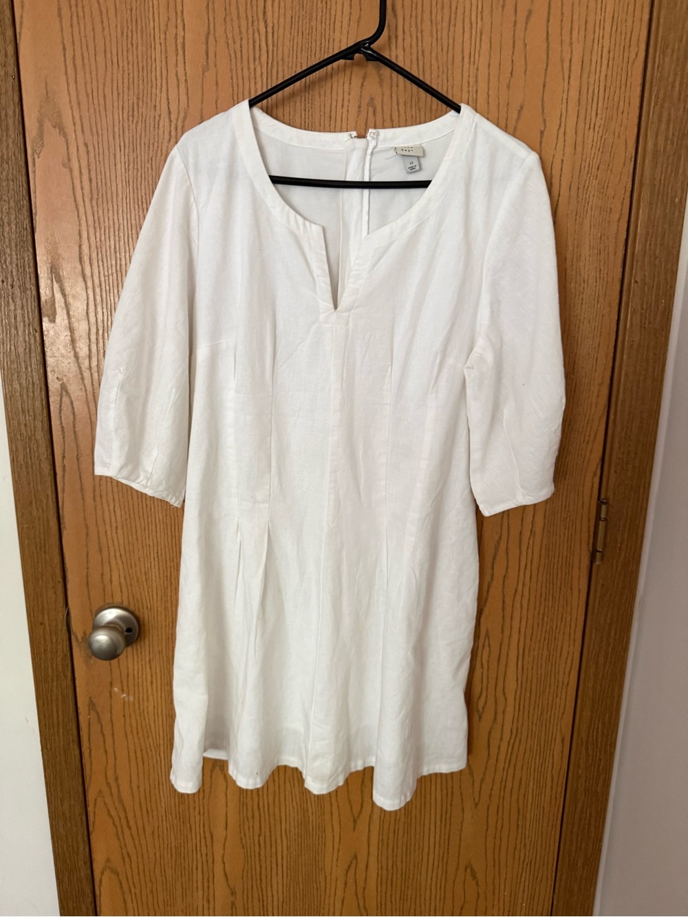 a new day White V-Notch Linen-Blend Shift Dress